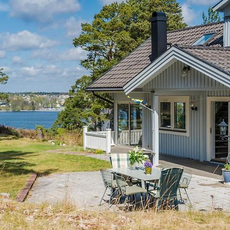 Elegant Home With Stunning Sea View And Garden Stockholm Exteriör bild