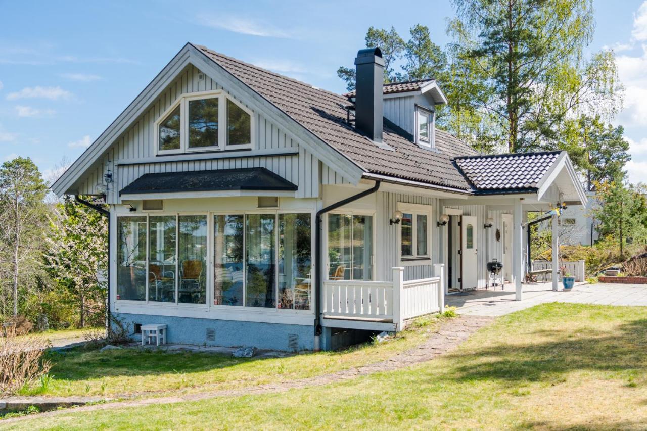 Elegant Home With Stunning Sea View And Garden Stockholm Exteriör bild